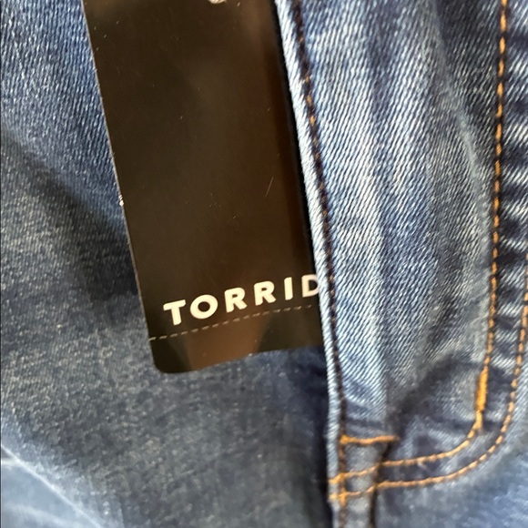 Torrid Women's Blue Jeans sz 16-20 Trio Fit Slim Boot nwt - Picture 6 of 8